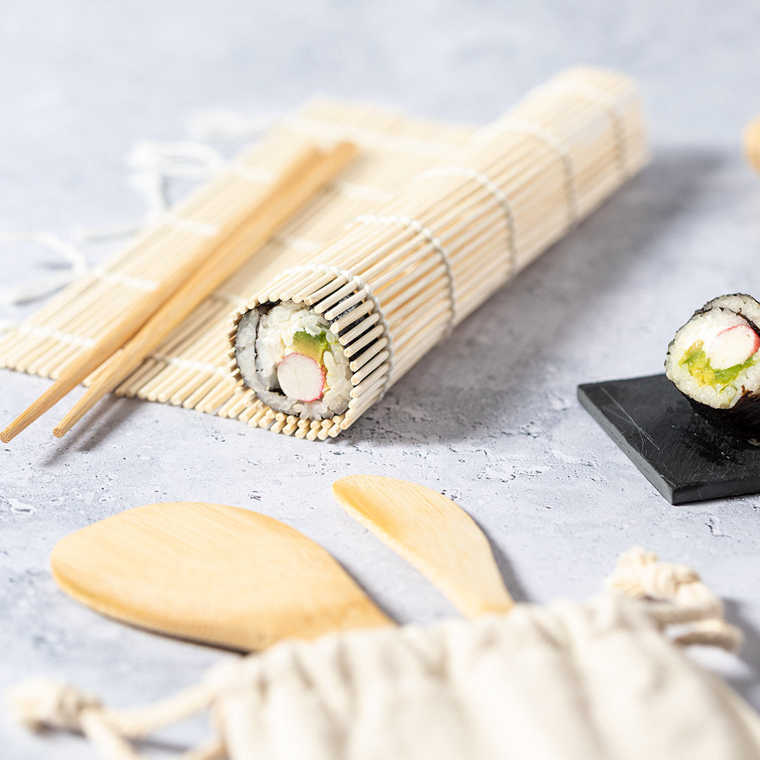 Kit Sushi Personalizzato in Bamboo - Con nome e personaggi sushi cartoon